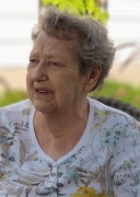 Laprise Bénard, Betty