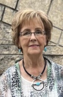 Dompierre, Kathleen