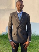 Mea Mea, Andjou William