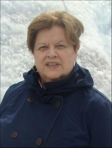 Suzanne Trinque