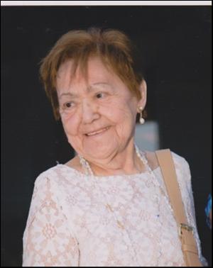 Lucille Brisebois
