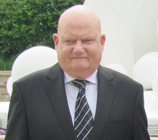 Robert (Bob) Frye