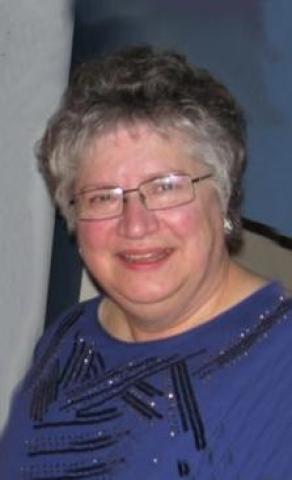 Suzanne Adam