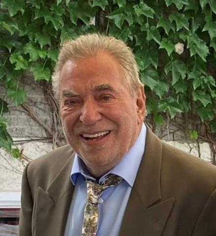 Robert (Bob) Carroll