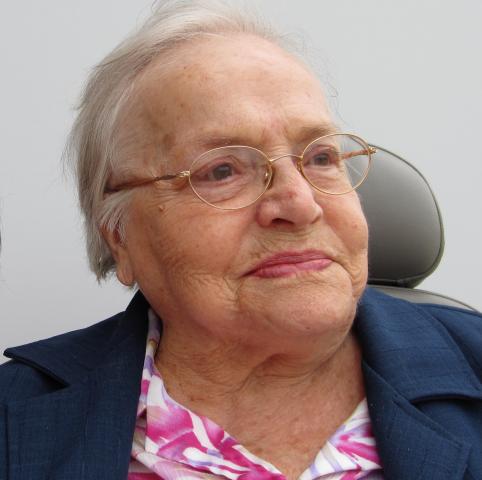 Lucille Blais Belleau