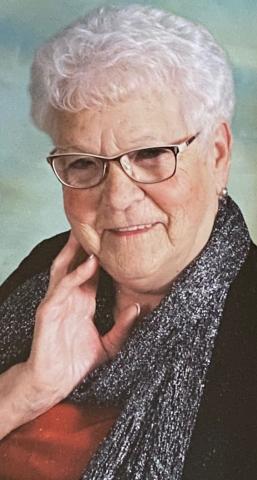 Marcelle Dumouchel (née Bélisle)