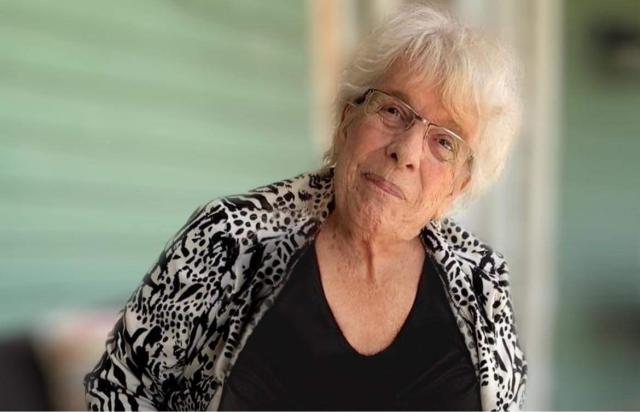 Jocelyne Hogan Née Robinson