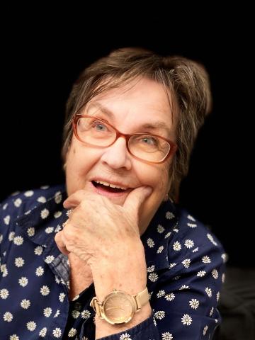 Monique Couture (née Perron)