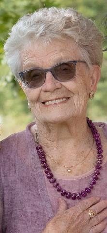 Carmen Côté Lavergne