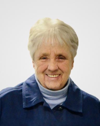 Lucille Charron (née Lamoureux)