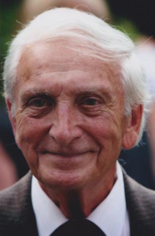 Roger Parisien