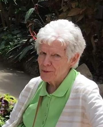 Huguette Dauphinais (née Madore)