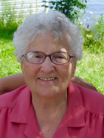 Alma Charette