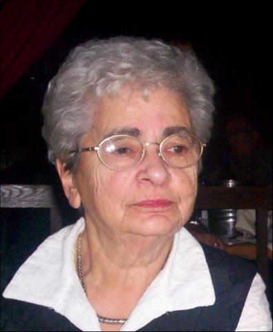 Lucille Lafrenière Viau